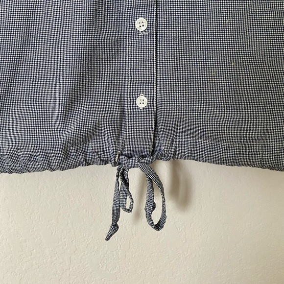 Vintage Cropped Button Down with Tie - Picture 5 of 6